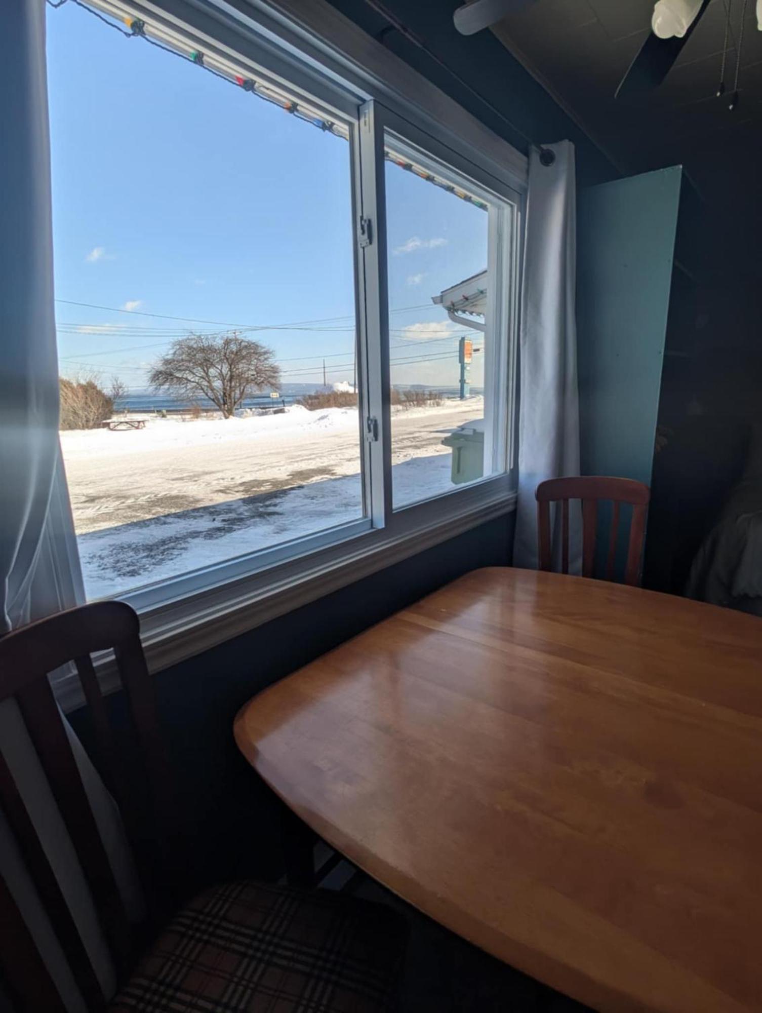 Motel Leblanc Carleton-sur-Mer Екстер'єр фото